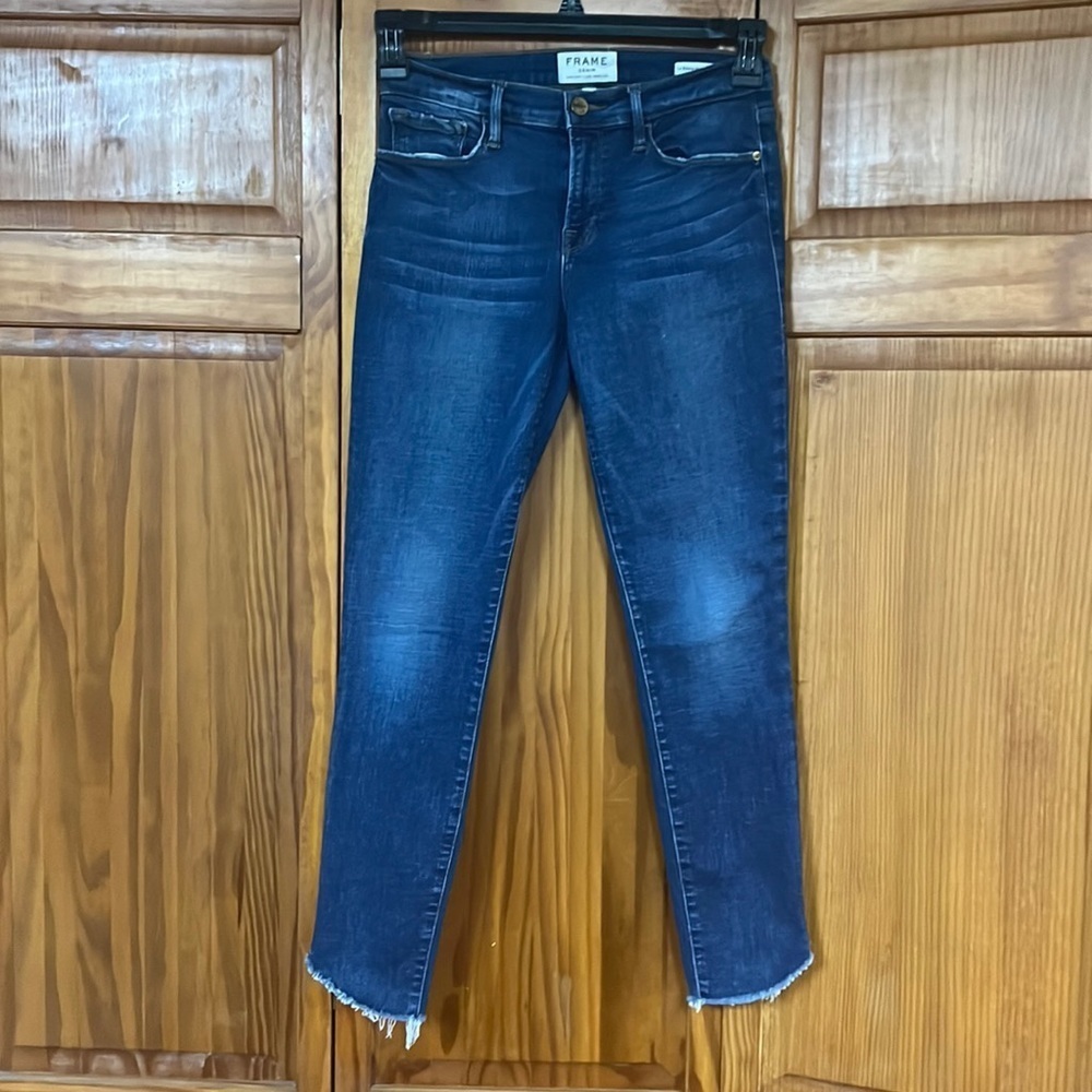 Frame “Le Skinny de Jeanne Crop” Jeans - Picture 1 of 12